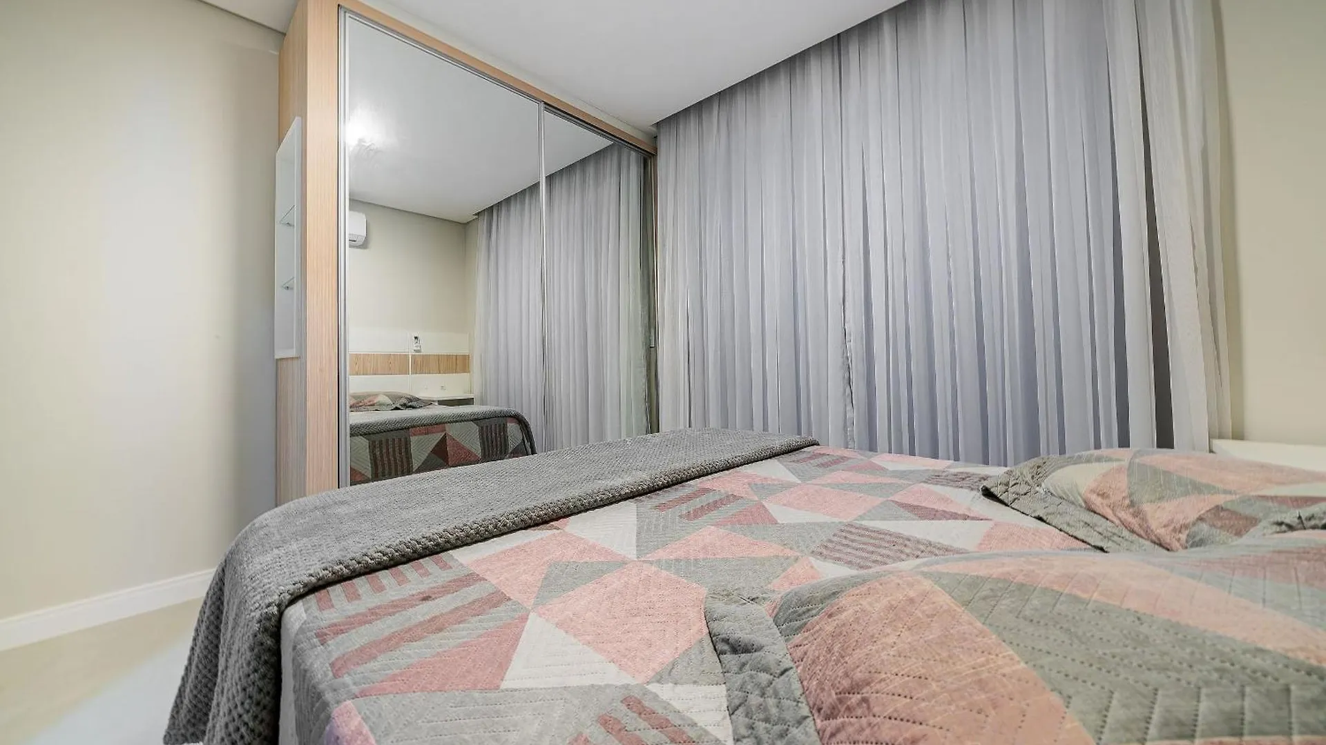 Apartmán 181 - Lindo Apartamento 02 Suites Em Mariscal Bombinhas