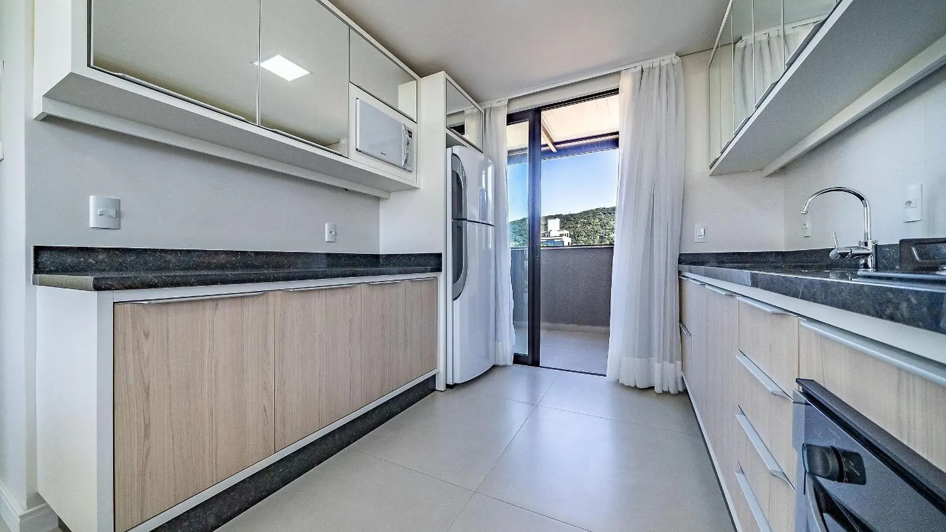 Apartment 181 - Lindo Apartamento 02 Suites Em Mariscal Bombinhas Brazil