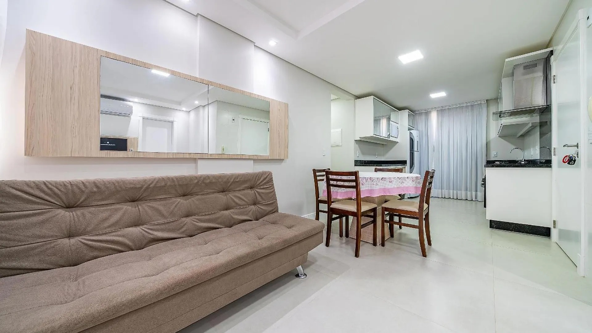 Apartment 181 - Lindo Apartamento 02 Suites Em Mariscal Bombinhas